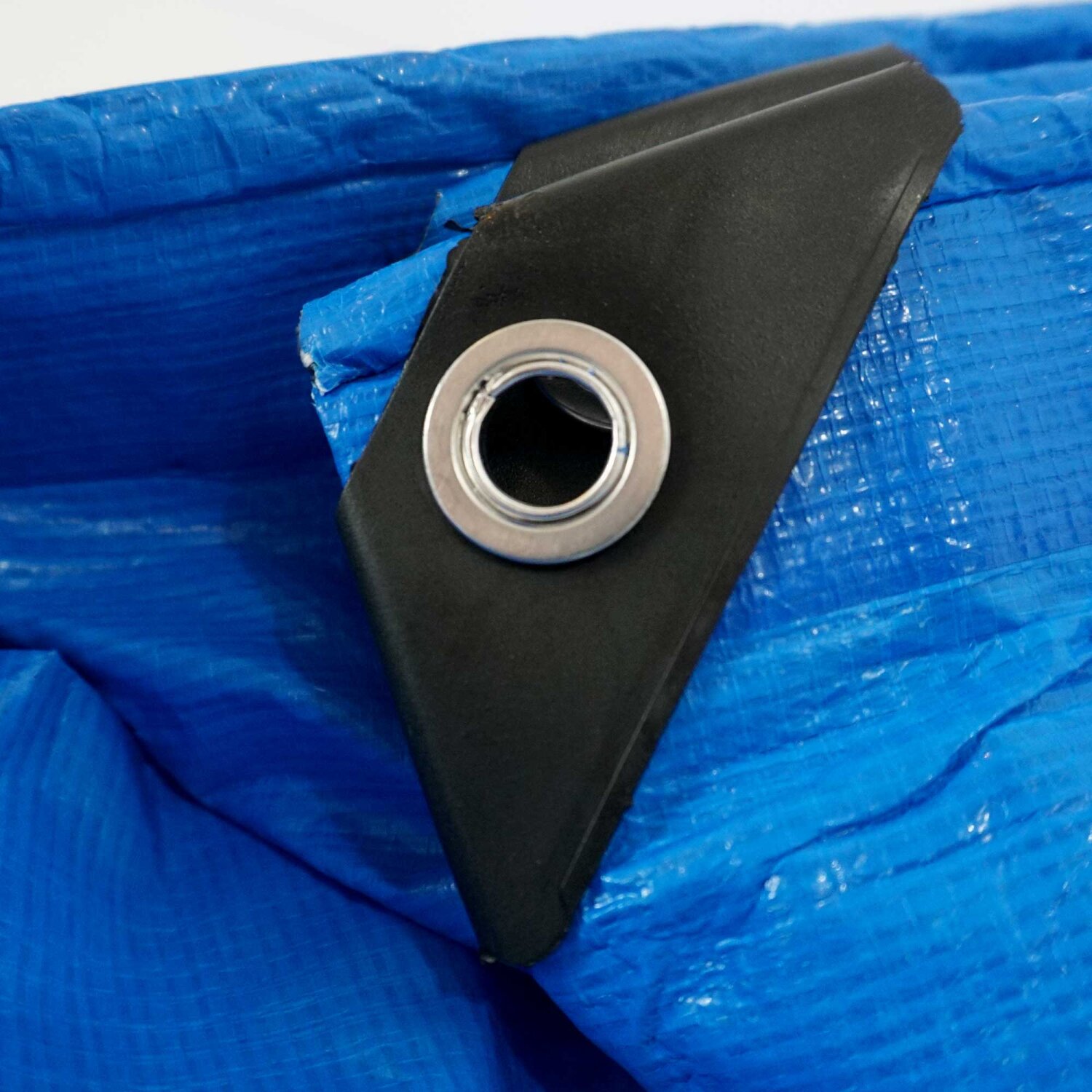 MY-140  YERD 6x10m Abdeckplane mit Ösen, wasserdicht:  Gewebeplane   blau, 140g/m² starkes PE,  mit stabilen 12mm Aluminium-Metallösen, verstärkter Saum und extra verstärkte Eck-Ösen 	 
		 (Abdeckplane, Gewebeplane, Industrieplane)  
	