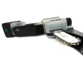 KVS6000 Details:   Elektrische kabellose Akku-Kettensäge KVS6000, Schnittstärke 10cm, 21,6V x 4Ah (86,4 Wh) 950 W Astsäge  für  links- und rechtshändiges Arbeiten, inkl. Wechselakku (Versand kostenlos*) / Astsäge, Kettensäge, Motorsäge, KVS6000, Volpi Kamikaze KVS6000, Akku Motorsäge, Akku Kettensäge, Elektrische Motorsäge Kettensäge, Kabellose Kettensäge 