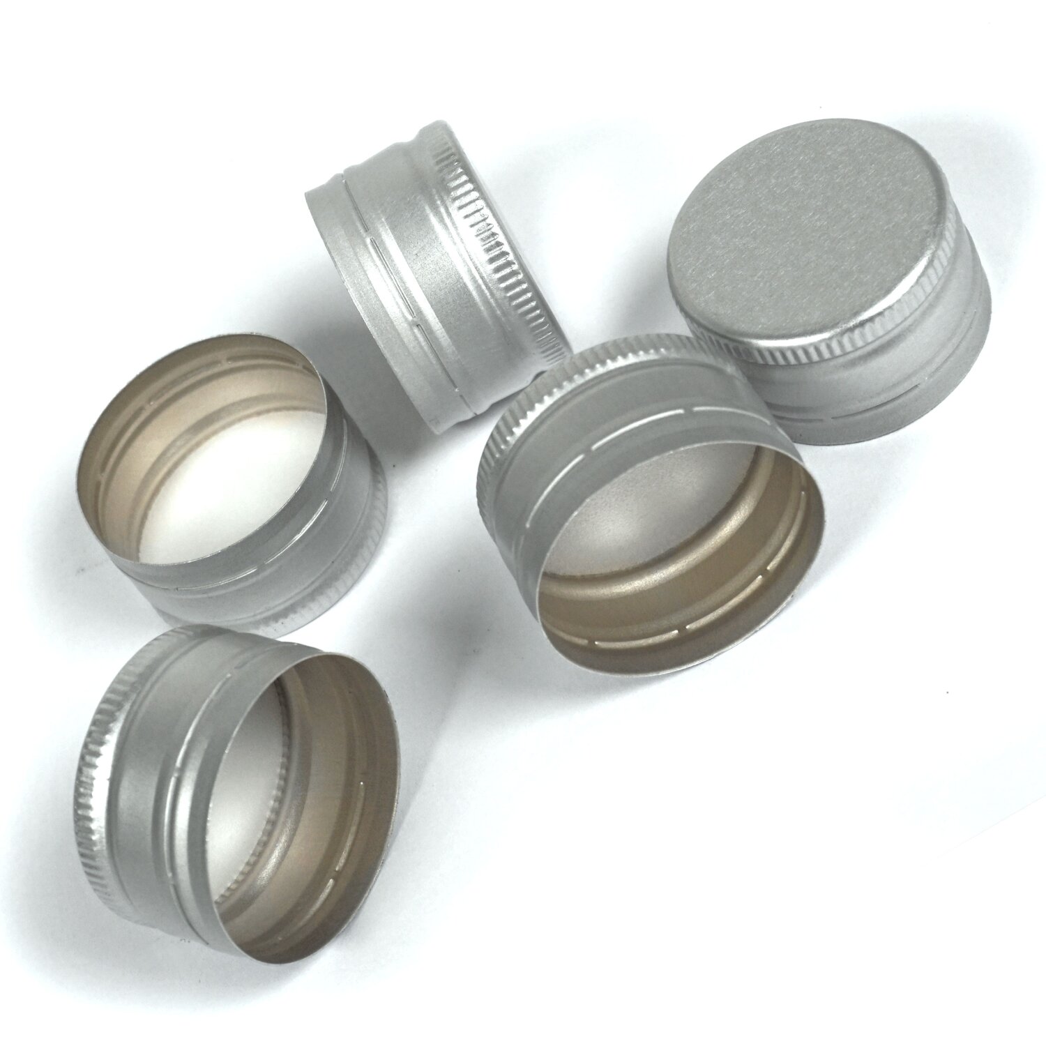   Schraubverschlüsse für Flaschen:  PP31.5 Maschinen-Schraubverschlüsse (Rohlinge ohne Gewinde), silber-farben  matt , Anrollverschluss mit  Abrisslasche / Flaschen-Deckel Metall mit Originalitätsring für Anrollmaschinen 	 
		 (Schraubverschlüsse Flaschen, silber)  
	