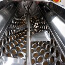 SONDERPOSTEN:  Abbeermaschine Edelstahl mit Elektro-Motor, FISCHER-LAHR Sondermodell TA1500EL, mit Förderschnecke im großen Trichter, 230V, 1500kg Trauben pro Std., Walzen Alu , (!) Sonderausführung -  nur so lange Vorrat reicht (!), Versand kostenfrei*