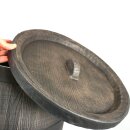 YERD Regenfass Country: Regentonne Wassertank Fass 140 Liter 3/4" Zoll Auslauf mit Messinggewinde, sehr dekoratives und realistisches Holzfass-Design, Regenwasser-Speicher aus frostfestem PE-Kunststoff, inkl. Auslaufhahn (Größe 2), mit Deckel,  made in EU