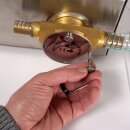 Fischer-Lahr gewichtsbasierter Wiegefüller  LSY15 mit Impellerpumpe, Dosierfüller für leicht bis dickfüssige Medien bis ca. 500 cP (Öl, Sirup, Likör etc), auch leicht stückige Medien, bis 80°C (Versand kostenfrei*)