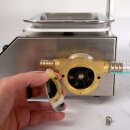 Fischer-Lahr gewichtsbasierter Wiegefüller  LSY15 mit Impellerpumpe, Dosierfüller für leicht bis dickfüssige Medien bis ca. 500 cP (Öl, Sirup, Likör etc), auch leicht stückige Medien, bis 80°C (Versand kostenfrei*)