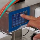 Dosierfüller Fischer-Lahr® FüllTronic 9-Y-2, Abfüller für dünnflüssige Medien bis 50°C, Impeller-Pumpe, ca. 1-1500 cP, Edelstahl, Touchscreen, Auslösung per Lichtschranke, Fußschalter oder autom. Zeitintervall, mit Ansaug-Schlauch  (Versand kostenfrei*)