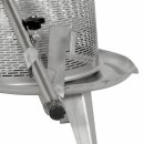 B-Ware Spindelpresse / Obstpresse Fischer V22: manuelle Edelstahl Spindelpresse mit 22 Liter Presskorb, kippbare Spindel, komplett aus Edelstahl - leichte Gebrauchsspuren