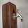 Garantia WOOD outdoor Wasser-Zapfsäule Darkwood / dunkle Holzstruktur – 100 x 25 x 25 cm Garten-Wasserhahn, täuschend echt aussehender und witterungs-unempfindlicher Kunststoff  mit 3/4" Zoll Chrom Metall-Auslaufhahn & Schlauchanschluss, made in Germany
