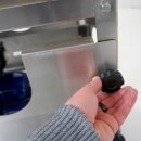 Schichtenfilter: Weinfilter-Maschine,  20x20 Weinfilter, inkl. 21 Filterplatten - geeignet für max.20 Tiefenfilter-Schichten,  inkl. Pumpe, Edelstahl-Gehäuse, fahrbar, made in EU  (versandkostenfrei *)