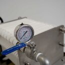 Schichtenfilter: Weinfilter-Maschine,  20x20 Weinfilter, inkl. 21 Filterplatten - geeignet für max.20 Tiefenfilter-Schichten,  inkl. Pumpe, Edelstahl-Gehäuse, fahrbar, made in EU  (versandkostenfrei *)