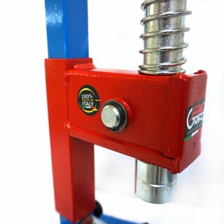 TCA Details:   Kronkorken-Maschine: Kronkorker, vierkant Gestell lackiert, mit stufenweiser Einstellung (Lochung),  blauer Stahlfuß / Kronenkorker / blauer Stahlfuß 
