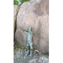 Gartendeko Figur: Bronzefigur Bergsteiger, klassischer Alpinist Malte mini, 21 cm hoch - Kopf nach links gedreht