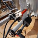 Halbautomatischer Flaschen-Etikettierer Easy MEGA12 für zylindrische  Flaschen / Ölflaschen / Dosen,  Flaschen-Ettiketiermaschine auch für weiche PET Flaschen (versandkostenfrei)*